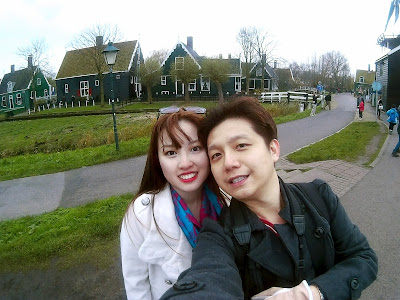 Kesalahan-Kesalahan yang Harus dihindari Traveler ketika liburan Hasil gambar untuk wefie traveling