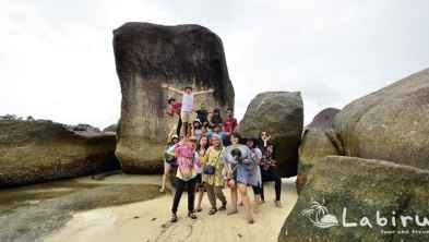 2H1M Belitung Reguler Tour “Liburan Seru”