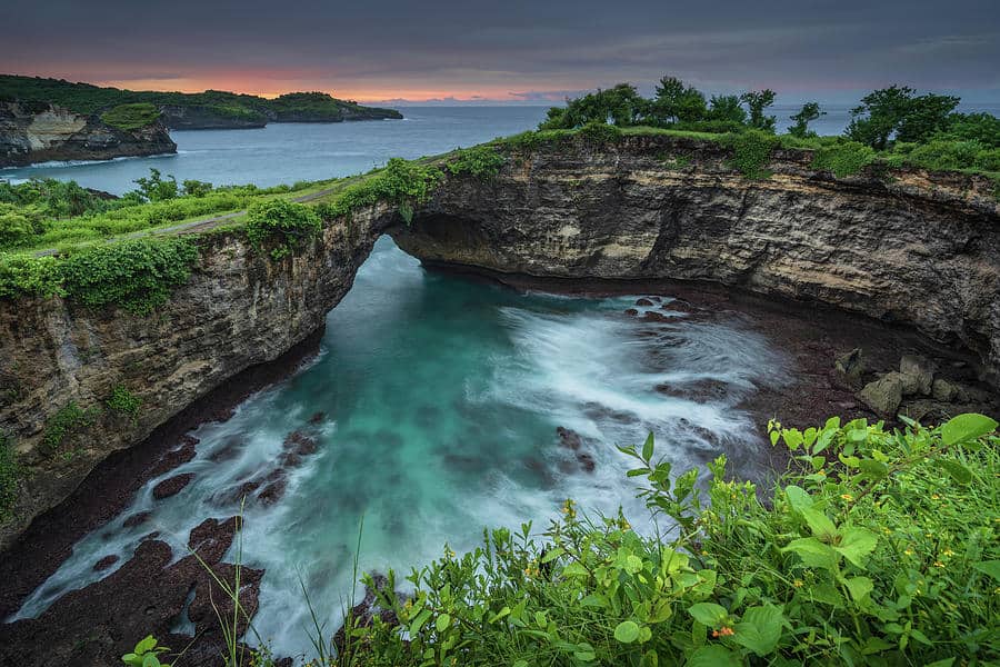  Wisata Broken Beach Nusa penida Bali