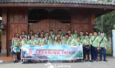 Singapore International School (Khalifah Asia Wisata)