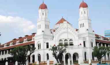 Liburan Singkat Semarang: Wisata Dekat Stasiun Instagramable