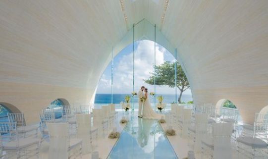 foto prewedding di ayana resort